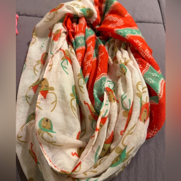 Infinity Scarves Set - Picture 4 of 6